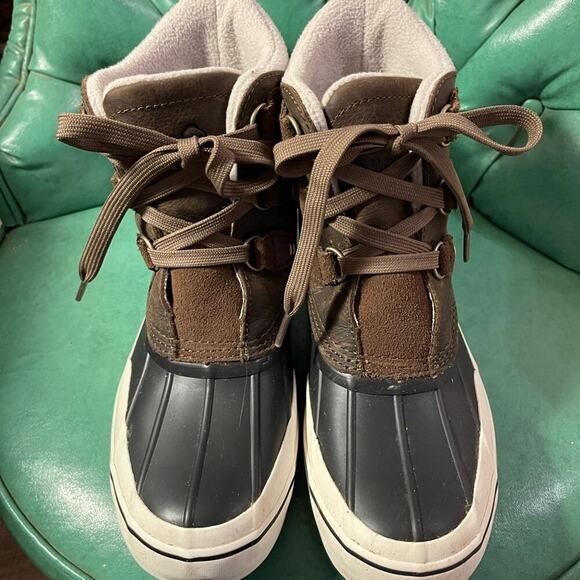 WOLVERINE TORRENT WATERPROOF INSULATED CHUKKA Women’s Boot | Size 6.5 - Picture 4 of 6